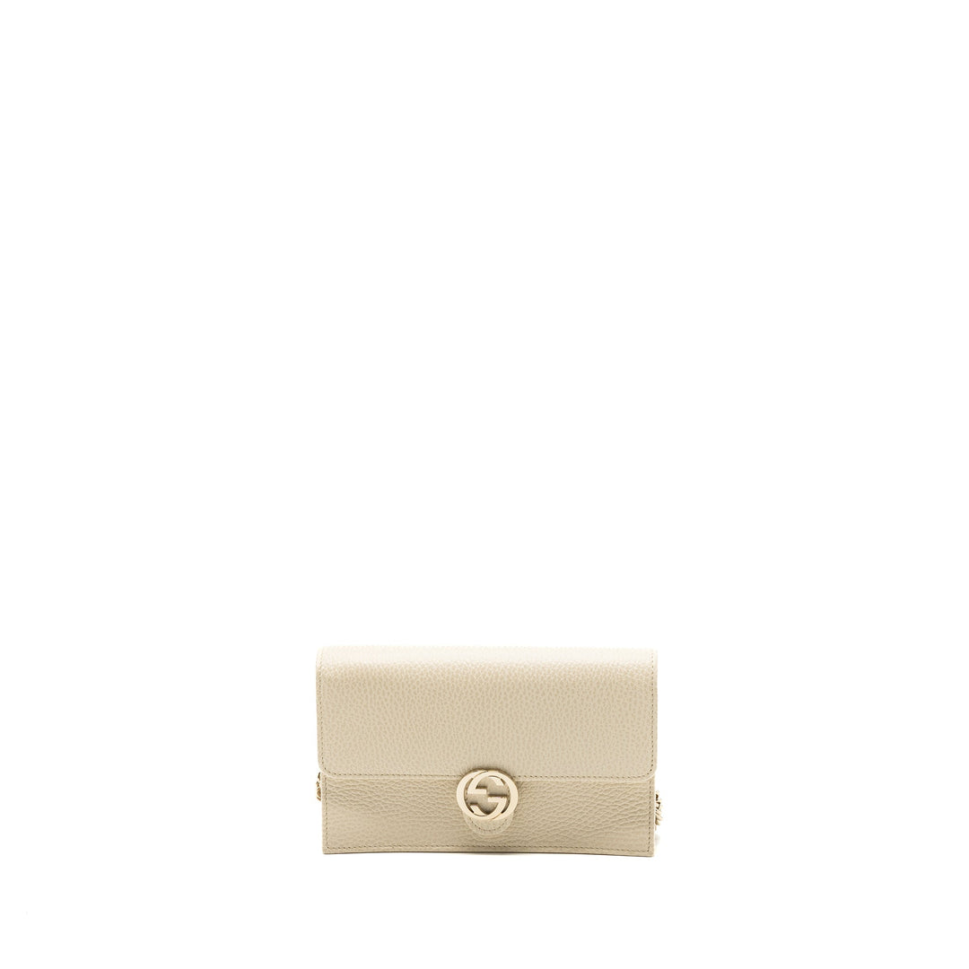 Gucci Interlocking G Crossbody Chain Bag Wallet leather White