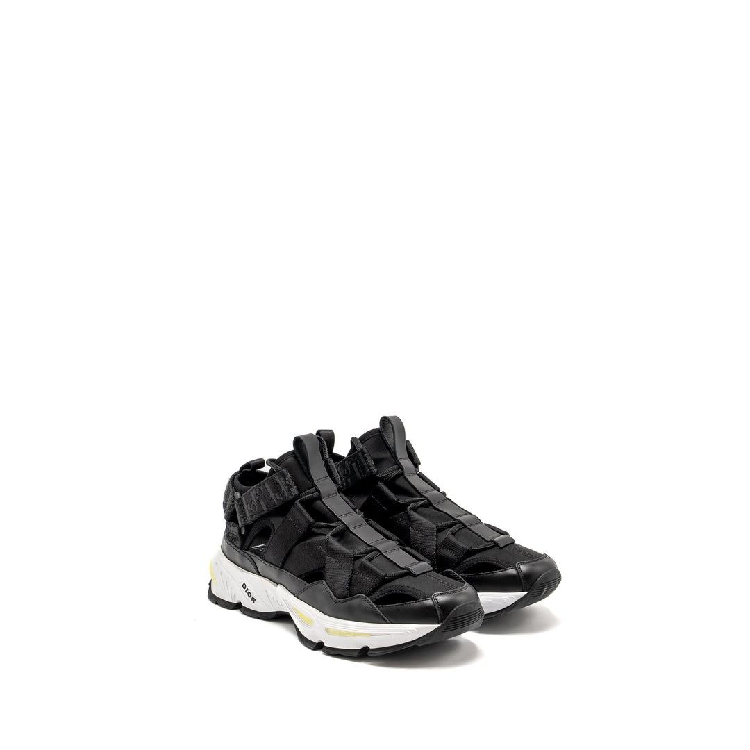 Top quality Dior Size 42 CD Sneaker Neoprene/Leather Black/White