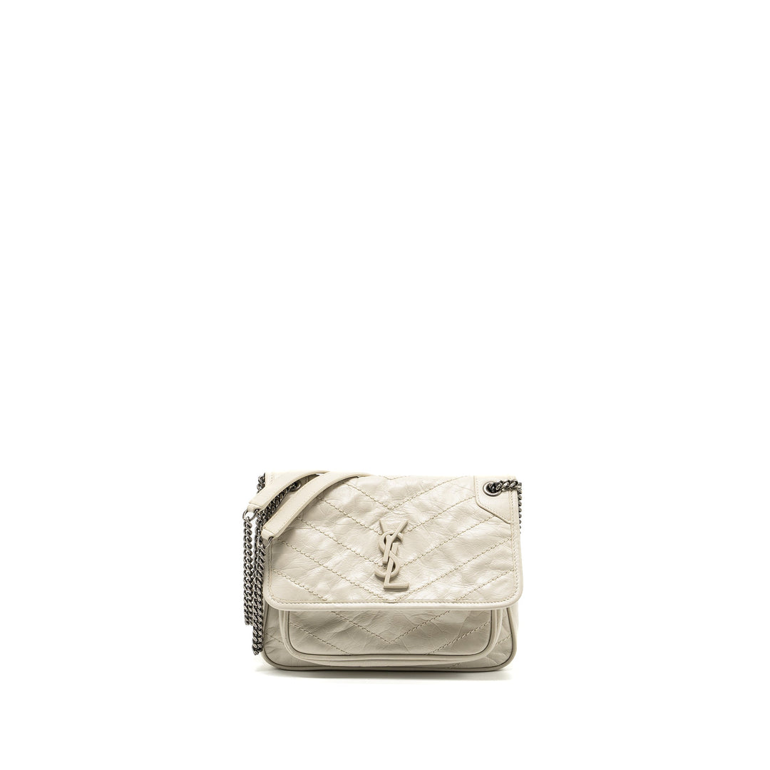 Saint Laurent/YSL Niki Baby Flap Bag Calfskin White SHW