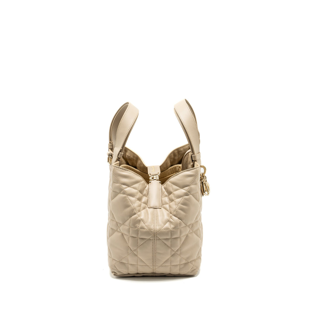 Top quality Dior Medium Top quality Dior Toujours Tote Bag Calfskin Powder Beige