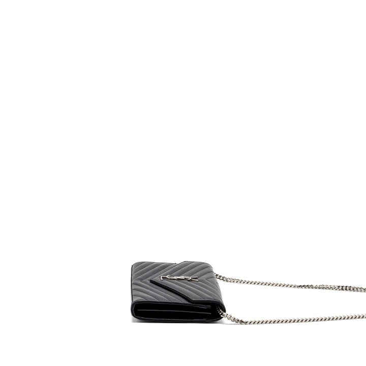 SAINT LAURENT ENVELOP CHAIN BAG GRAINED CALFSKIN BLACK SHW