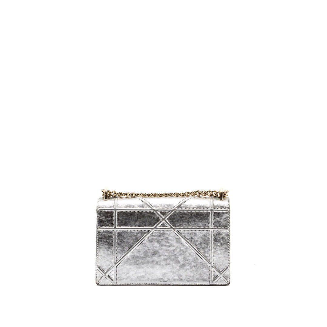 Top quality Dior Top quality Diorama Bag Goatskin Metallic Silver
