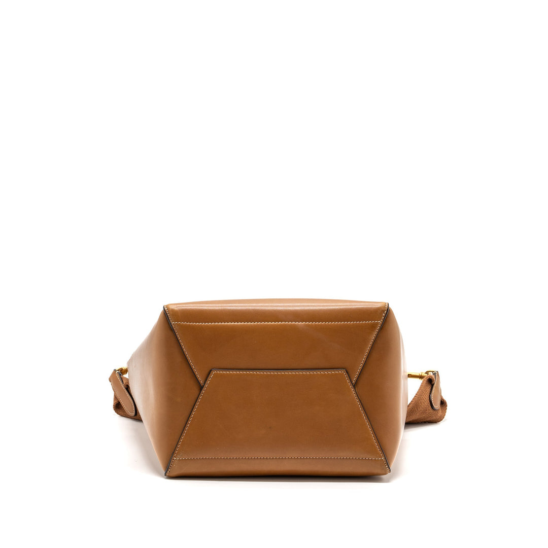 Top Quality Celine Sangle bucket bag leather brown
