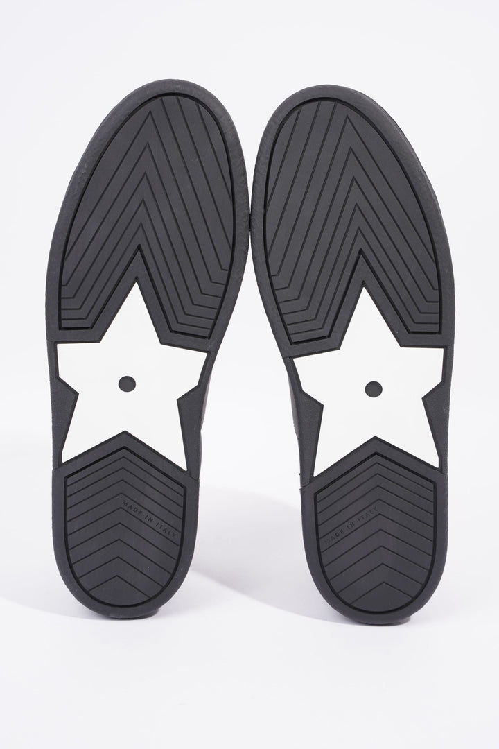 Christian Dior Low Top Sneaker Black / White EU 39 / UK 6