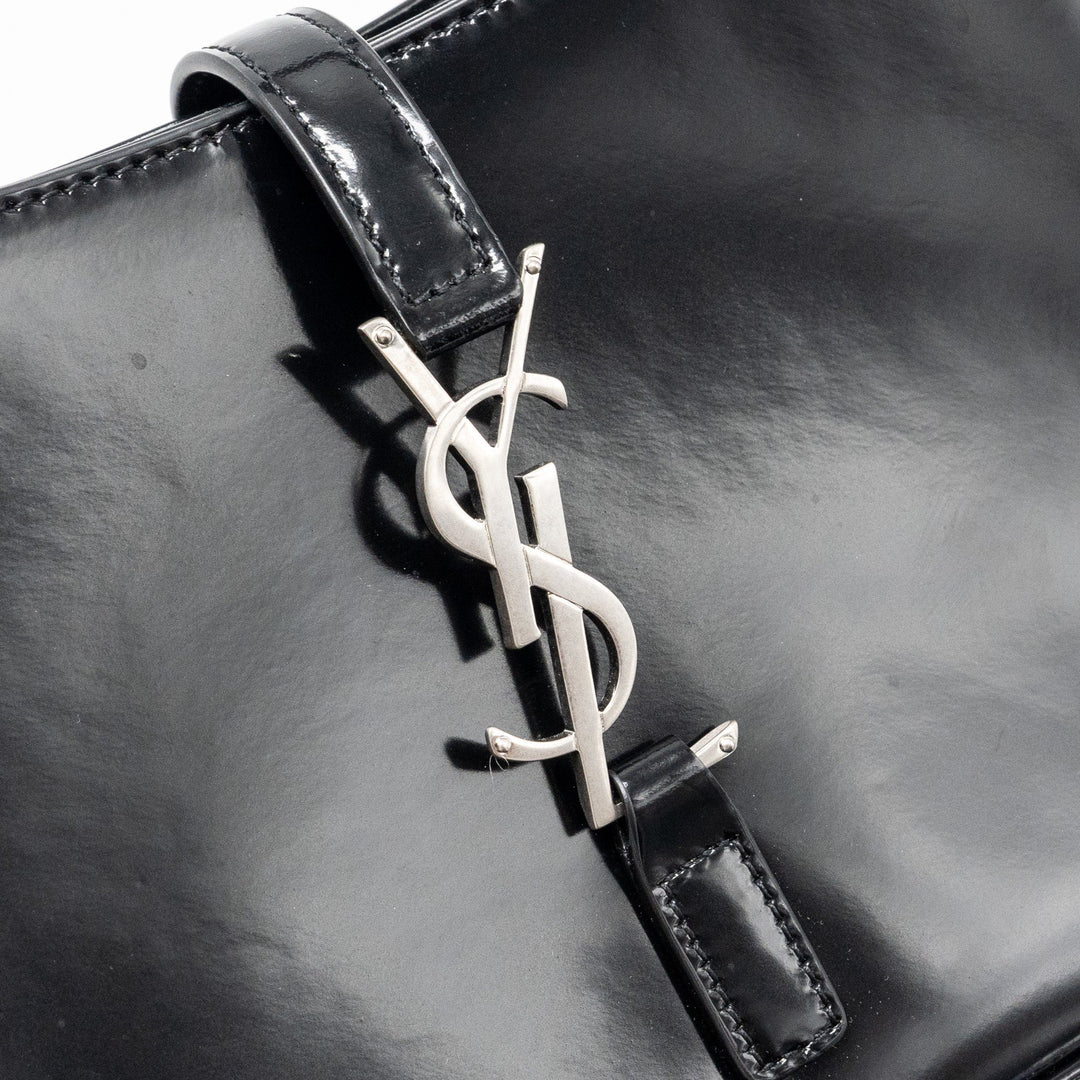 Saint Laurent Le 5 A 7 shiny calfskin black SHW
