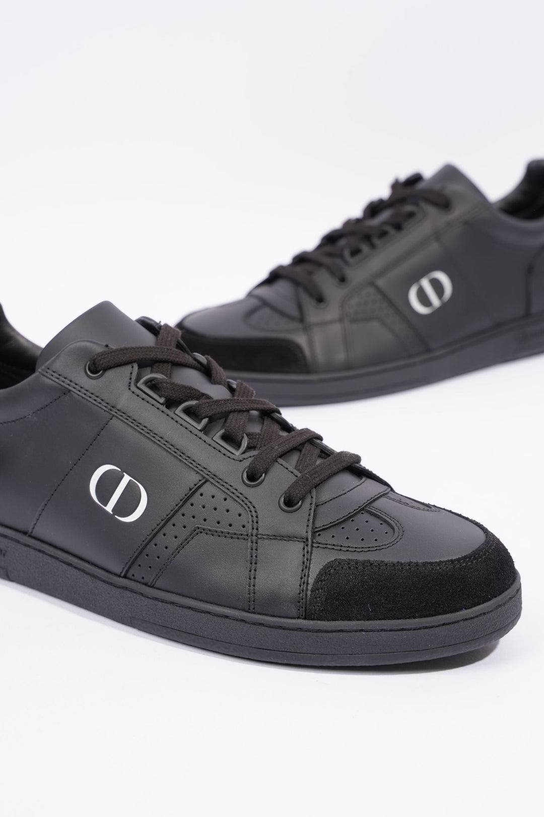 Christian Dior Low Top Sneaker Black / White EU 39 / UK 6