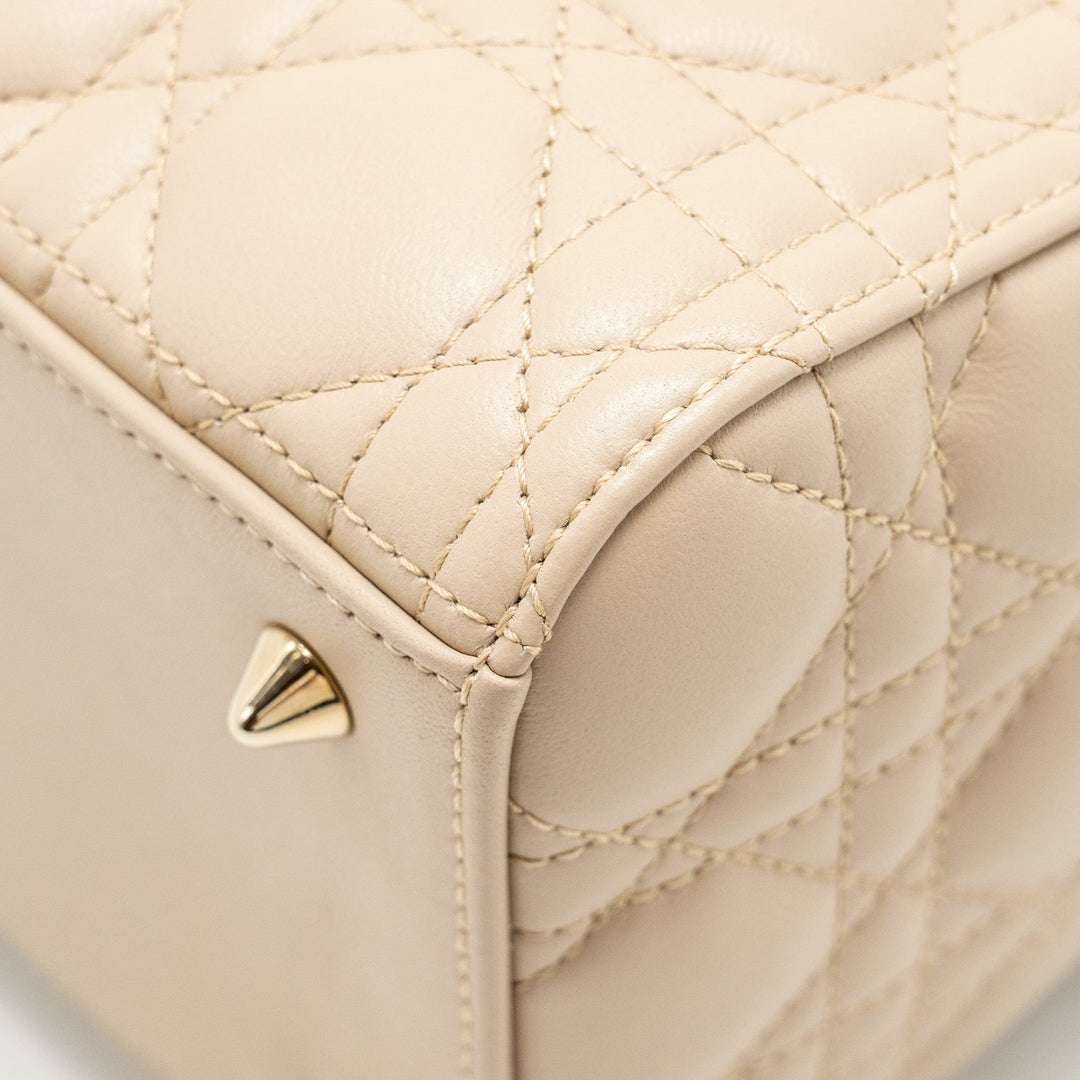 Top quality Dior Medium Lady Top quality Dior Lambskin Beige/Blue