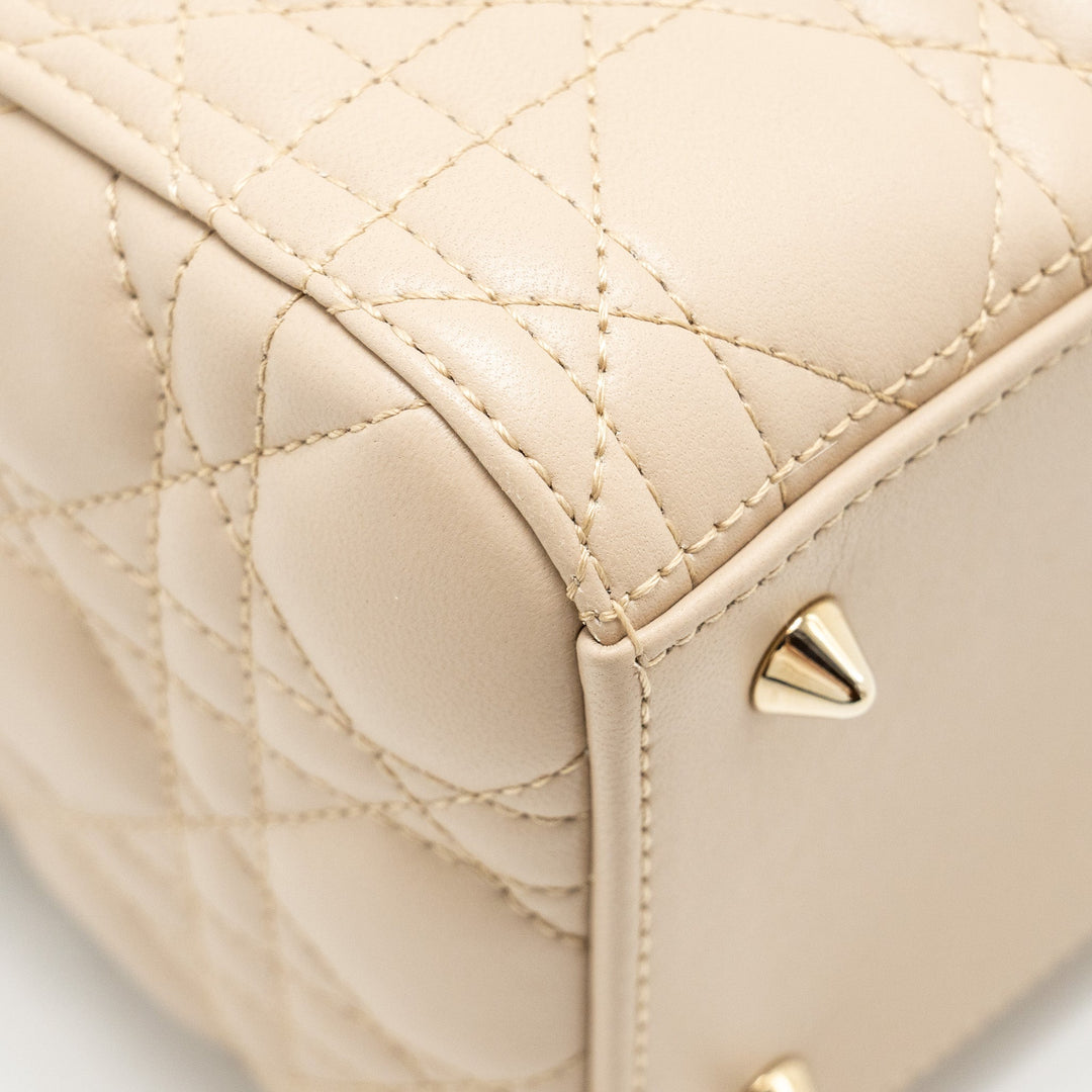 Top quality Dior Medium Lady Top quality Dior Lambskin Beige/Blue