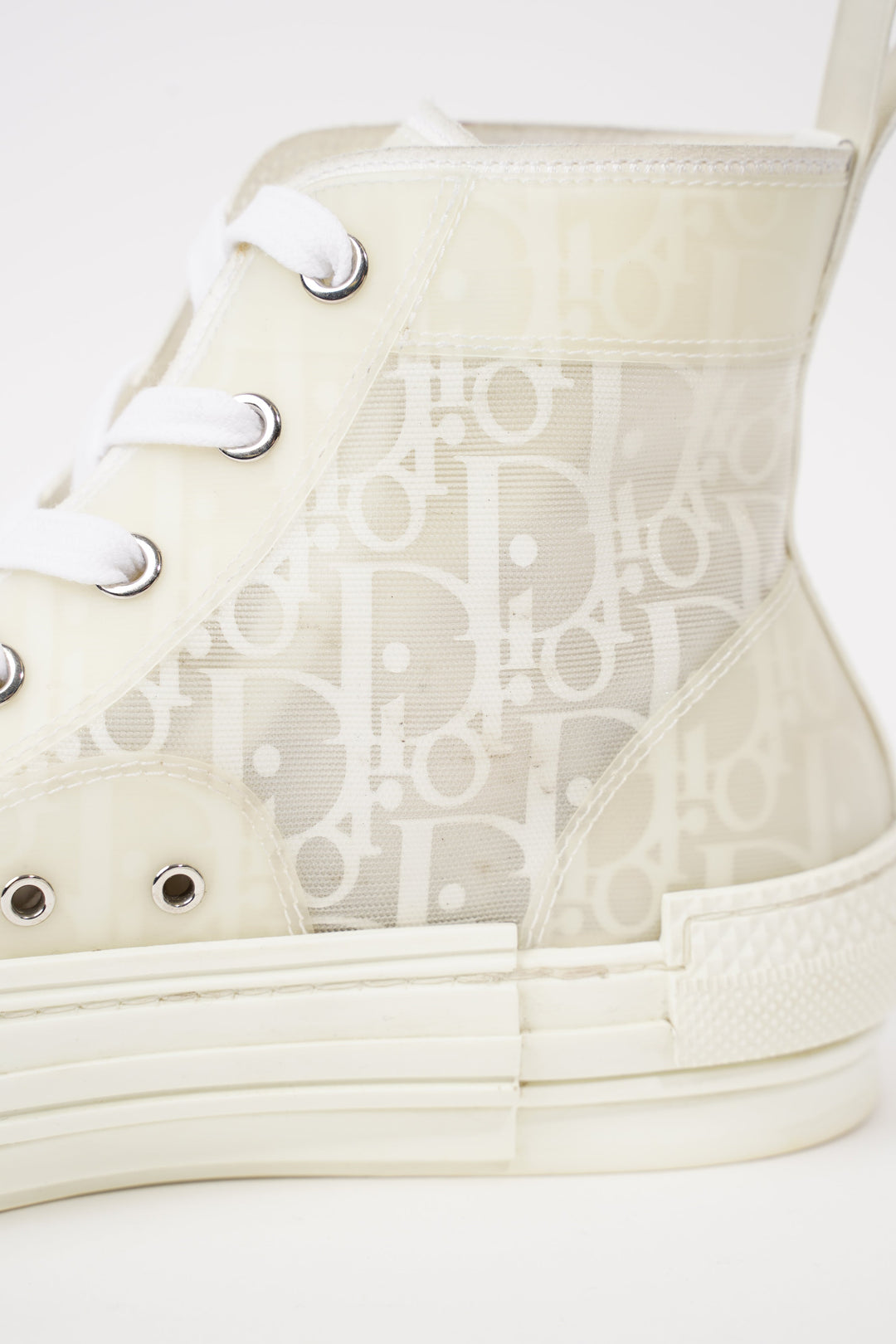 Christian Dior Womens B23 White EU 40.5 / UK 7.5