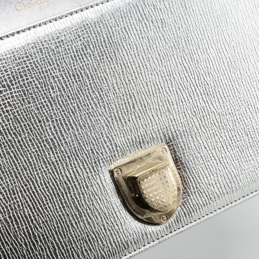 Top quality Dior Top quality Diorama Bag Goatskin Metallic Silver