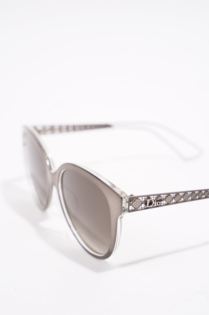 Christian Dior Womens Diorama 2 Sunglasses Grey / Metal 145