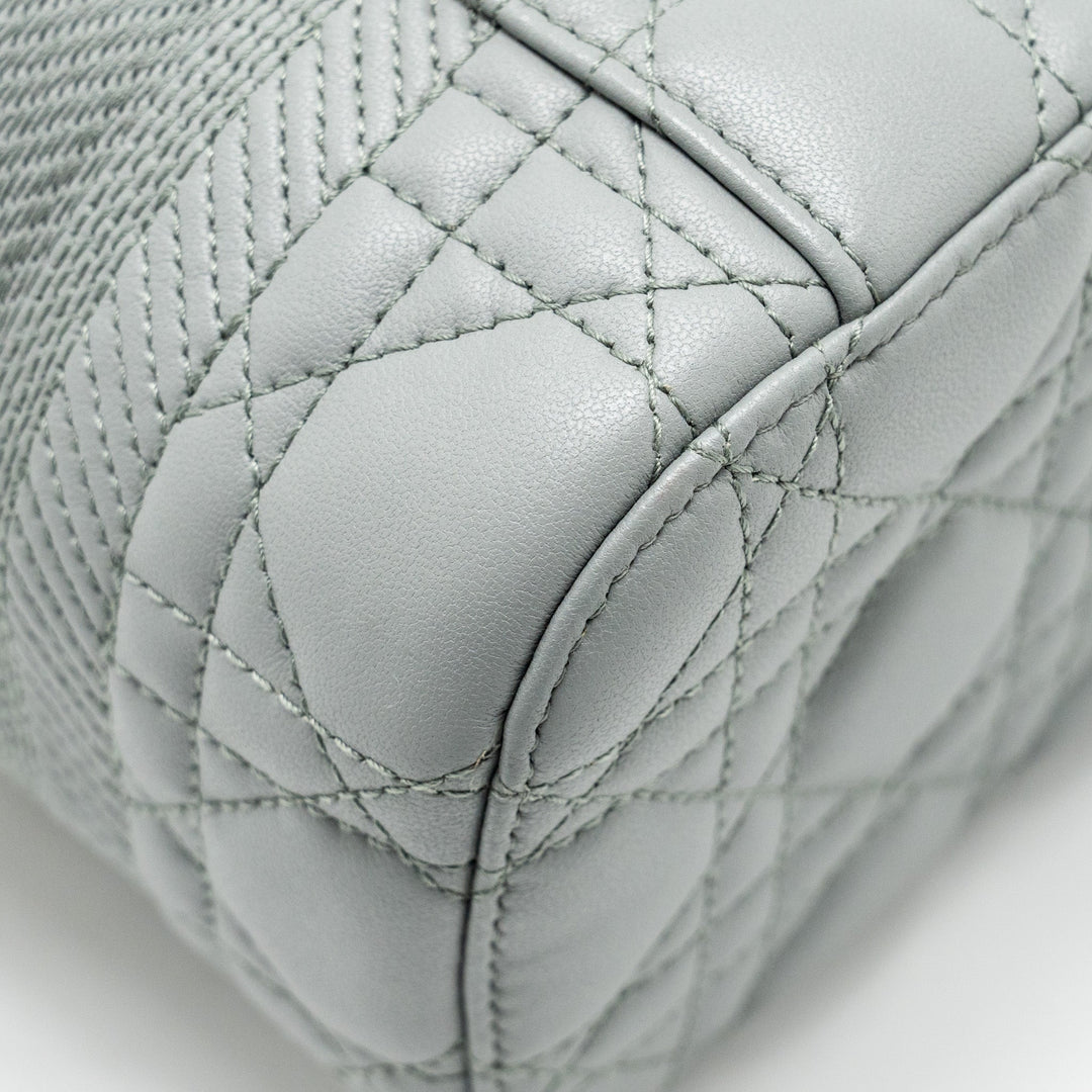 Top quality Dior Small Top quality Diortravel Vanity Case Cannage Lambskin Grey