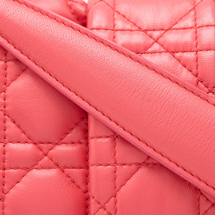 Top quality Dior New Lock Flap Shoulder Bag Lambskin Red