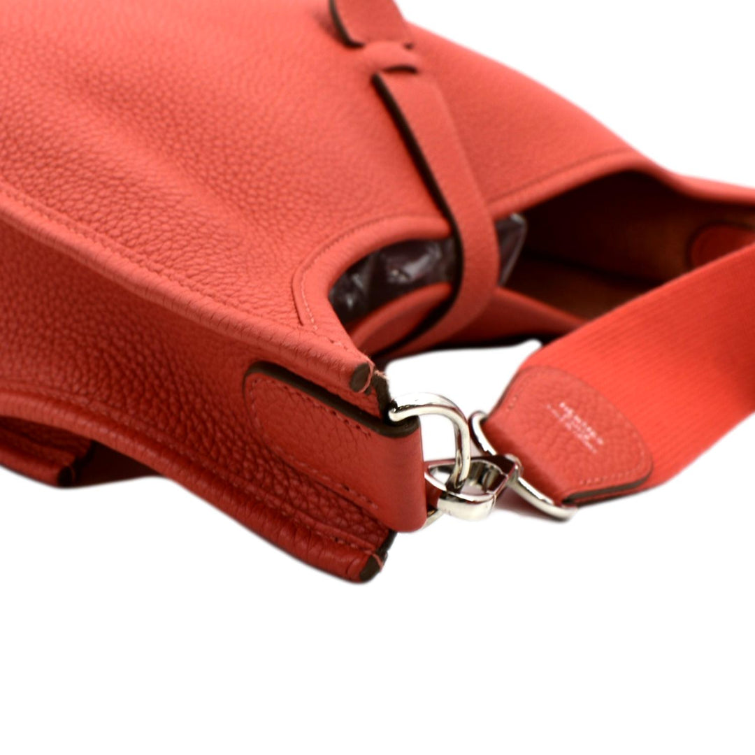 Top quality Hermes Evelyne Gen III GM Clemence Leather Crossbody Bag Red