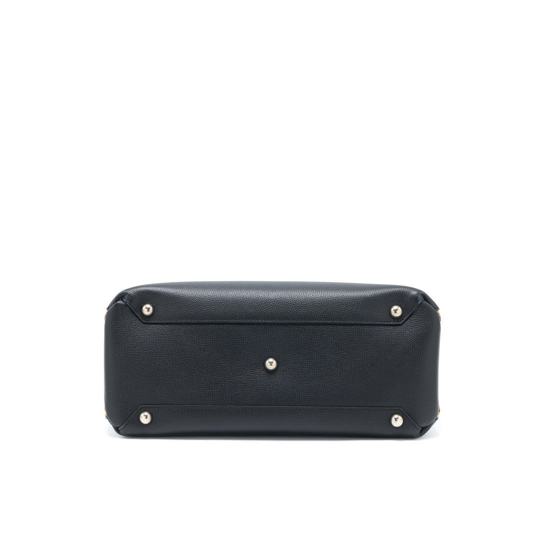 Burberry The Medium Banner Bag Calfskin Black/Multicolour SHW
