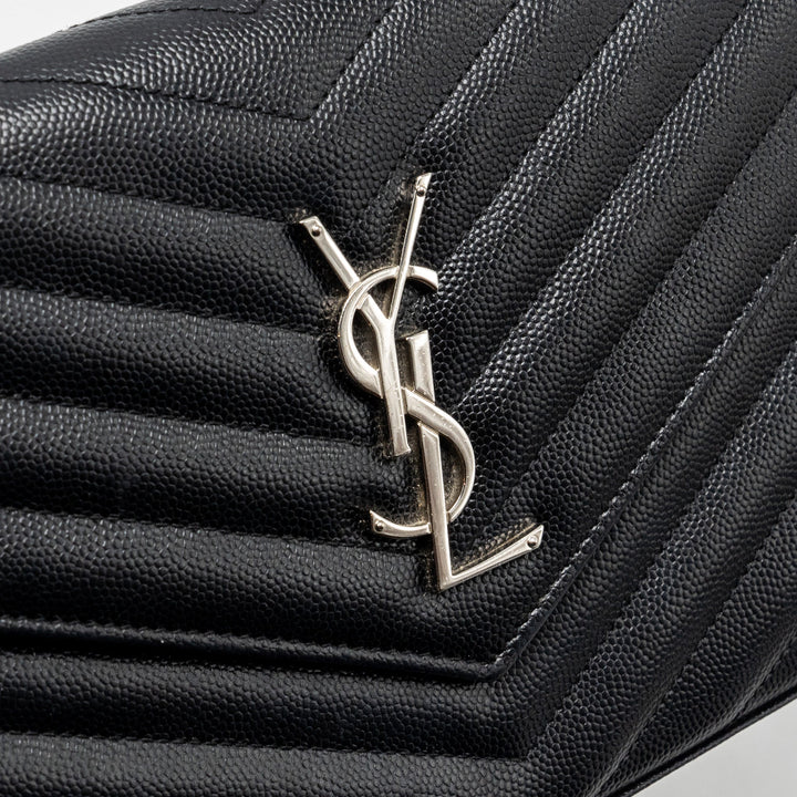 SAINT LAURENT ENVELOP CHAIN BAG GRAINED CALFSKIN BLACK SHW