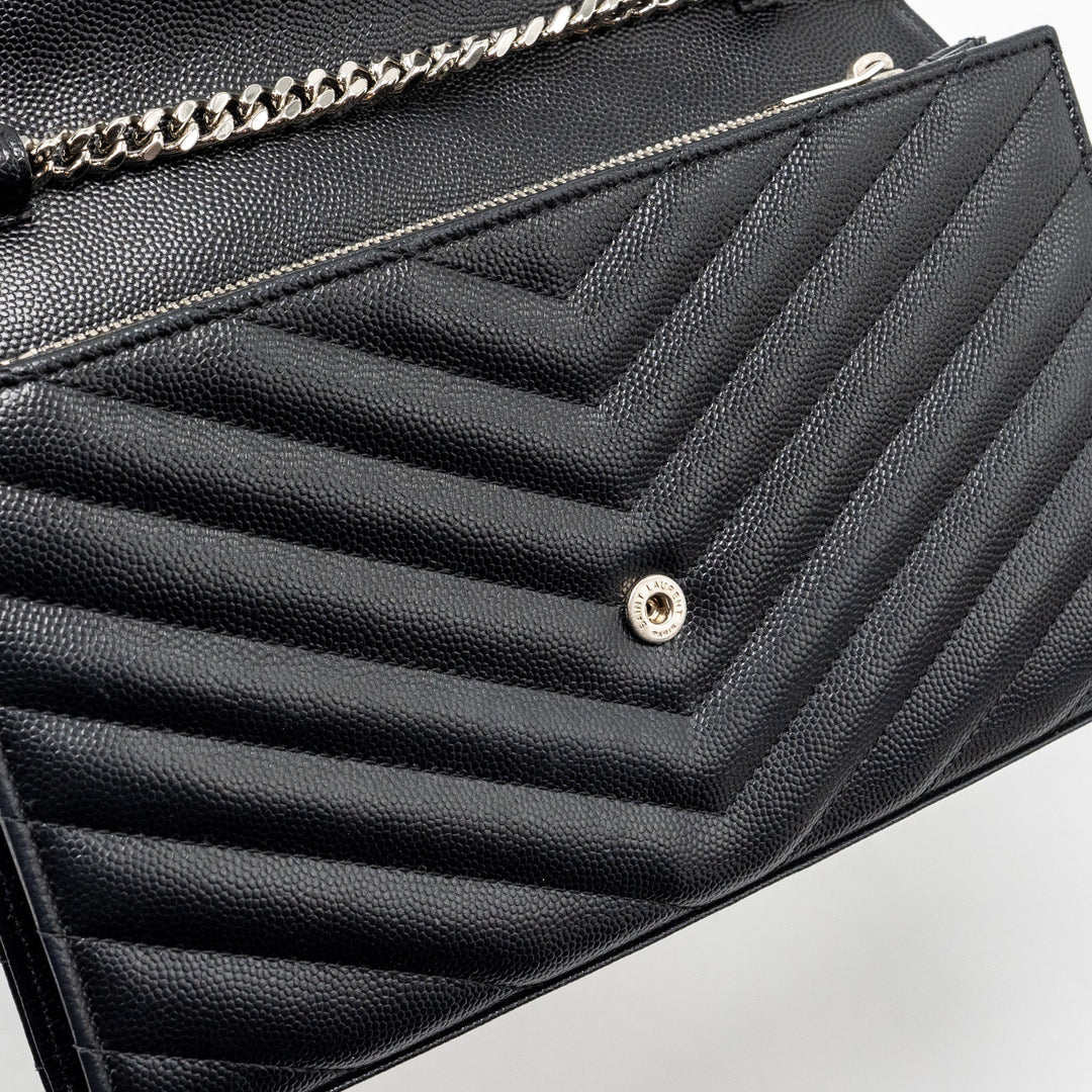 SAINT LAURENT ENVELOP CHAIN BAG GRAINED CALFSKIN BLACK SHW
