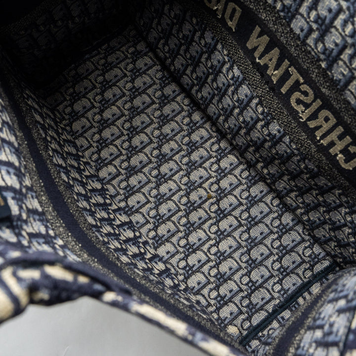 Top quality Dior Large Book tote blue oblique EMBROIDERY