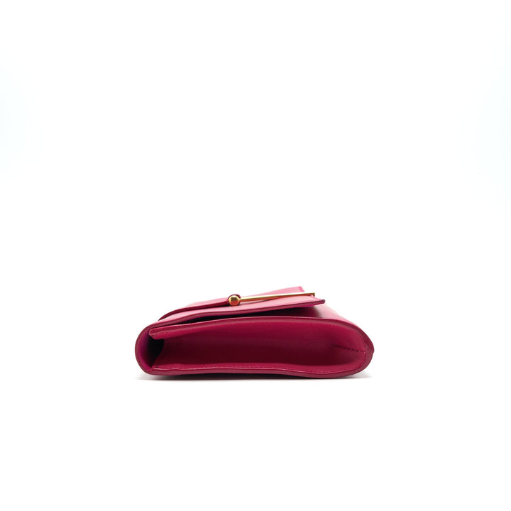 Saint Laurent YSL Clutch in Fuchsia