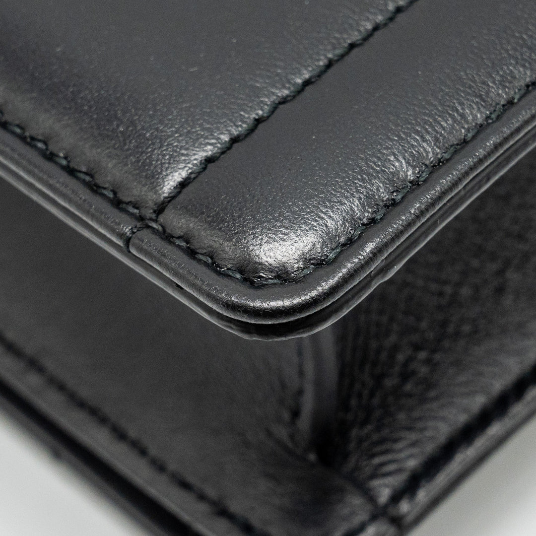 Burberry Lola Clutch Lambskin So Black