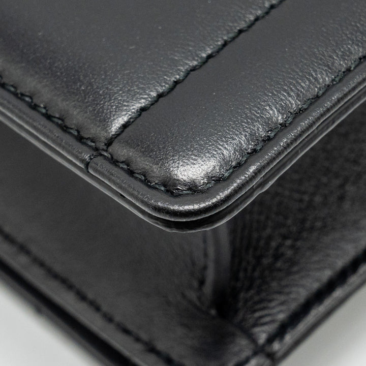 Burberry Lola Clutch Lambskin So Black