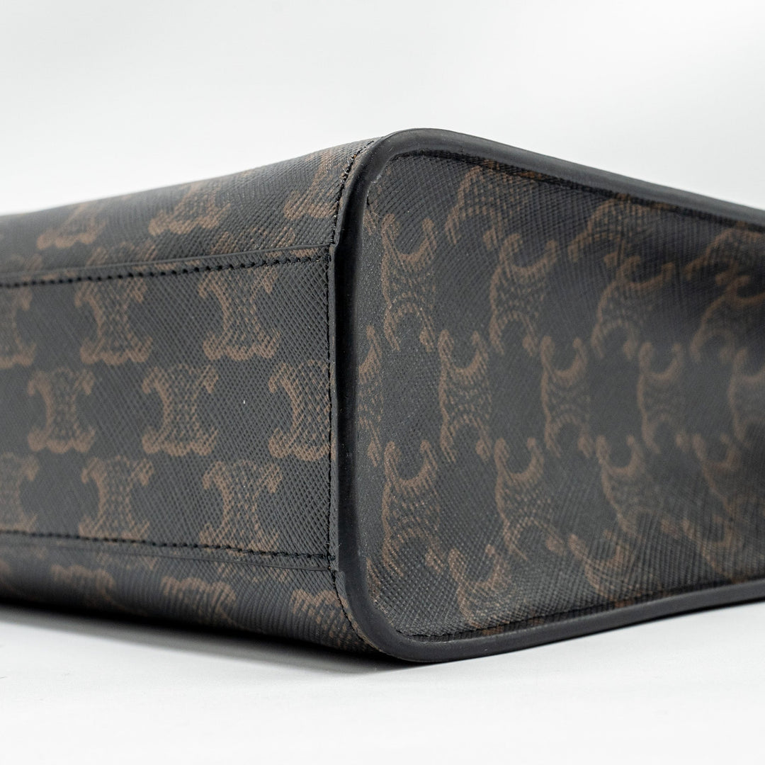 Top Quality Celine Vertical Cabas in Triomphe Canvas Black / Multicolour