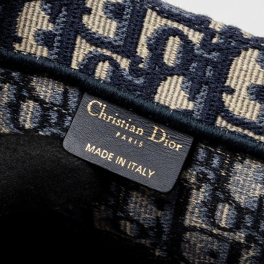 Top quality Dior Medium Book Tote Blue Top quality Dior Oblique Embroidery