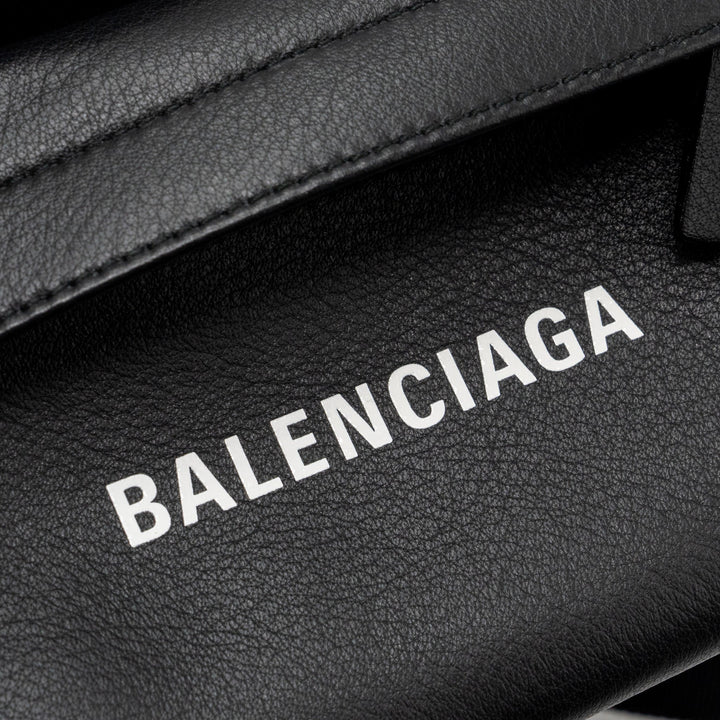Top Quality Balenciaga Everyday Beltpack Calfskin Black SHW