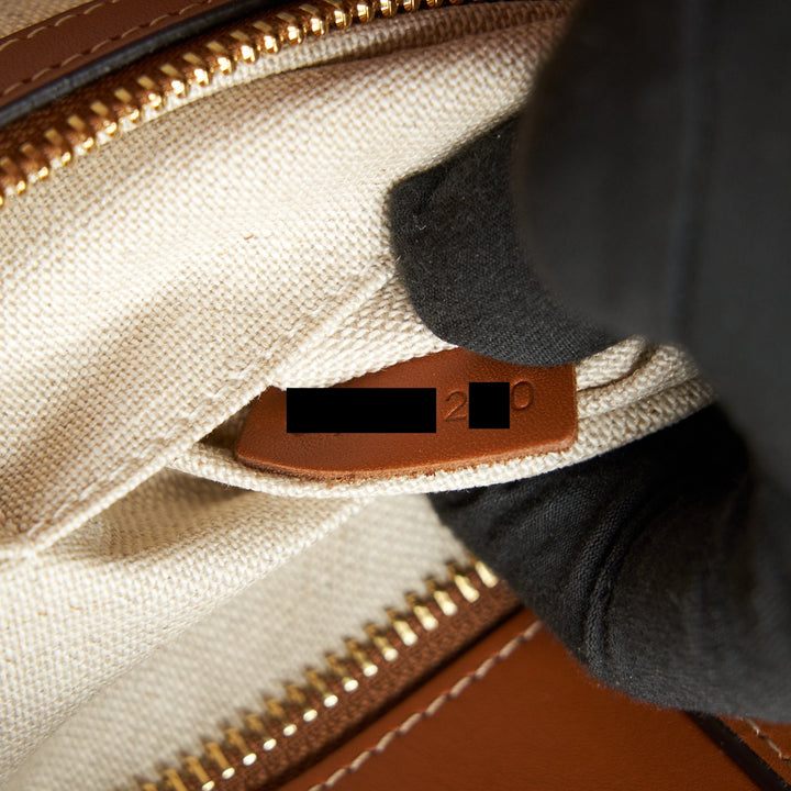 Top Quality Celine SMALL VERTICAL CABAS Top Quality Celine IN MAILLON TRIOMPHE JACQUARD AND CALFSKIN NAVY / TAN