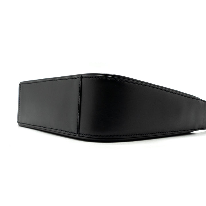 Saint Laurent/YSL Le 5 A 7 Hobo Bag Smooth Calfskin Black GHW