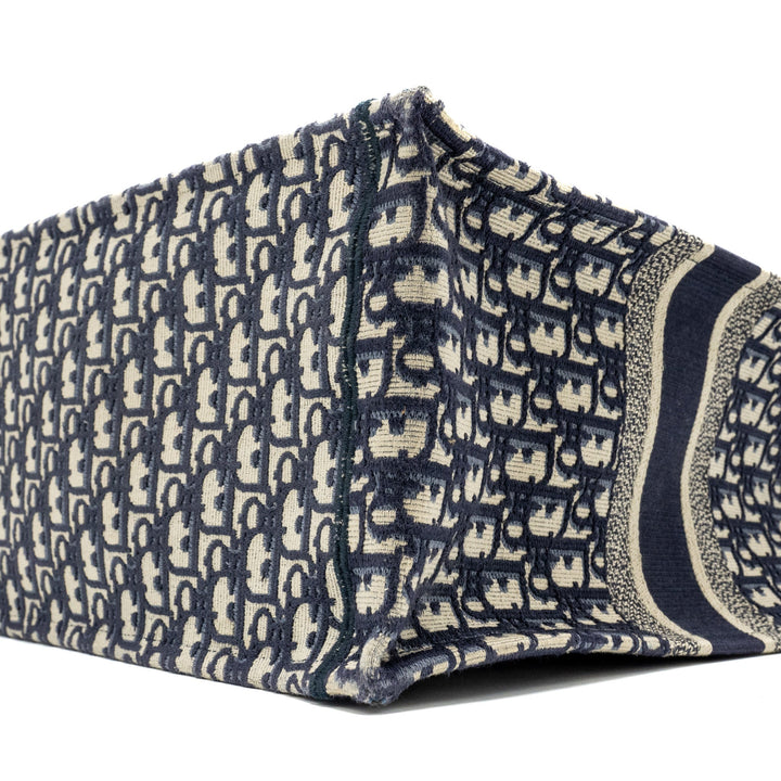 Dior Large Book tote blue oblique EMBROIDERY