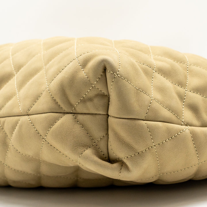 SAINT LAURENT/YSL ICARE Maxi Quilted Tote Bag Nubuck Suede Beige GHW