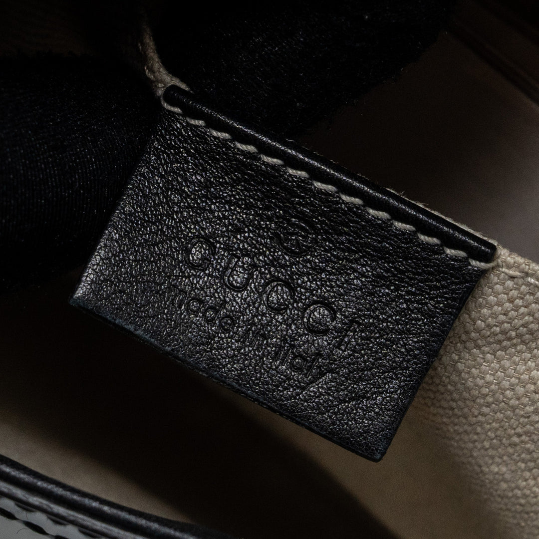 Gucci messenger crossbody bag patent black