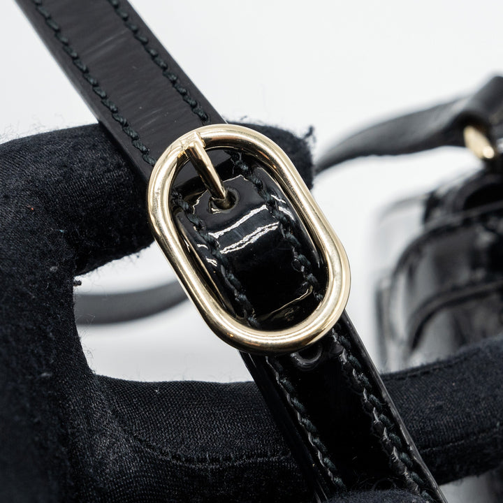 Gucci messenger crossbody bag patent black
