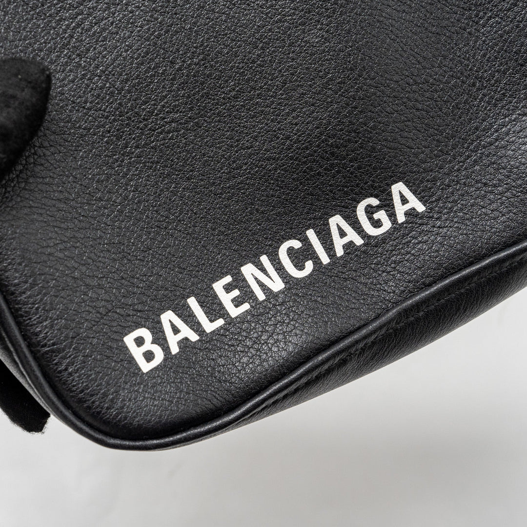 Top Quality Balenciaga triangle zip clutch calfskin black SHW