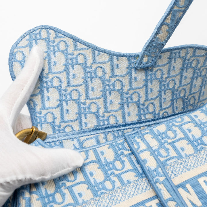 Top quality Dior medium Saddle Bag Oblique Embroidery Light Blue