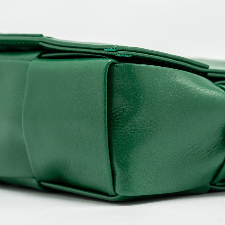 Bottega veneta Cassette Belt Bag Calfskin Green SHW