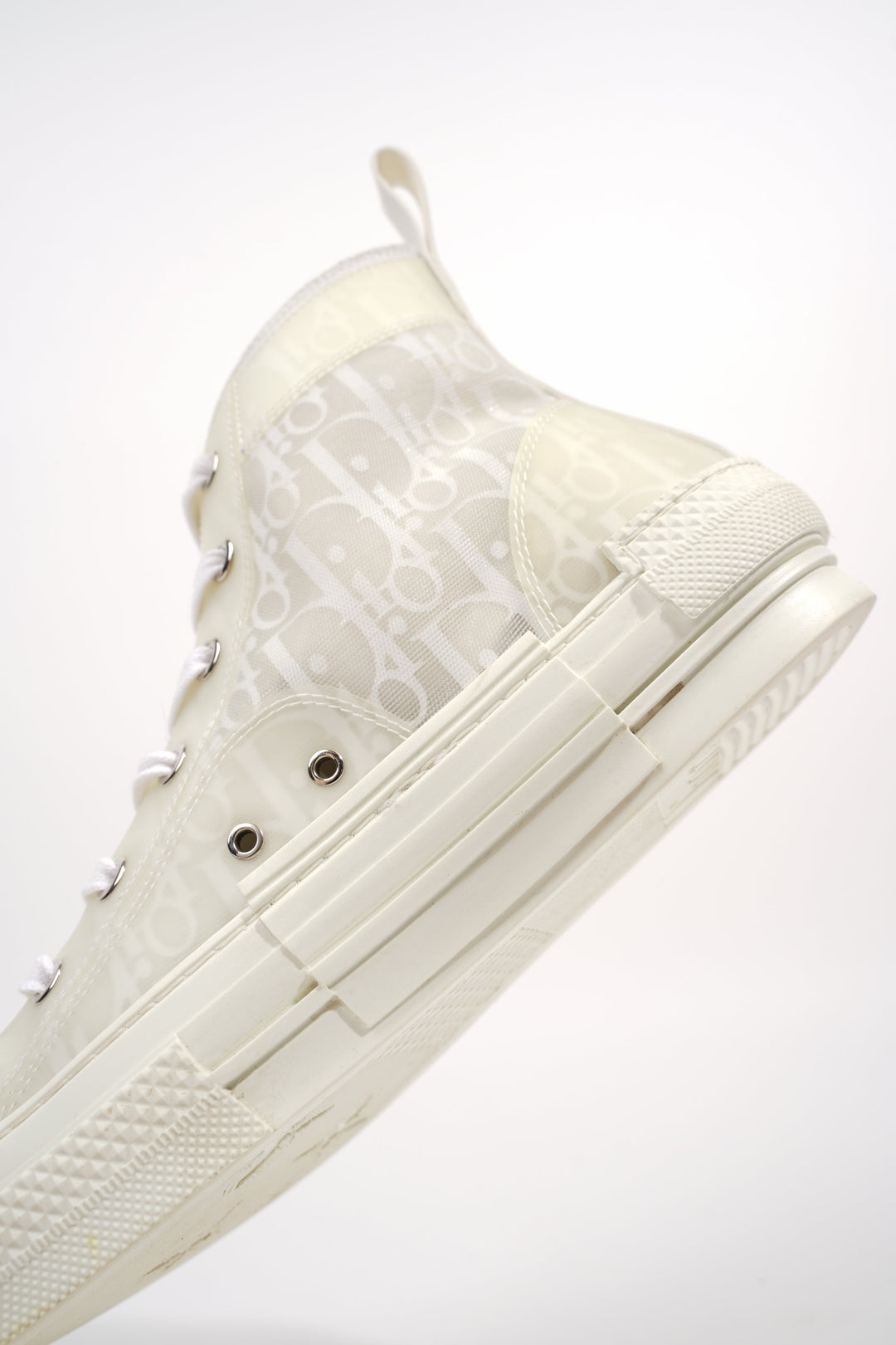 Christian Dior Womens B23 Cream EU 40 / UK 7