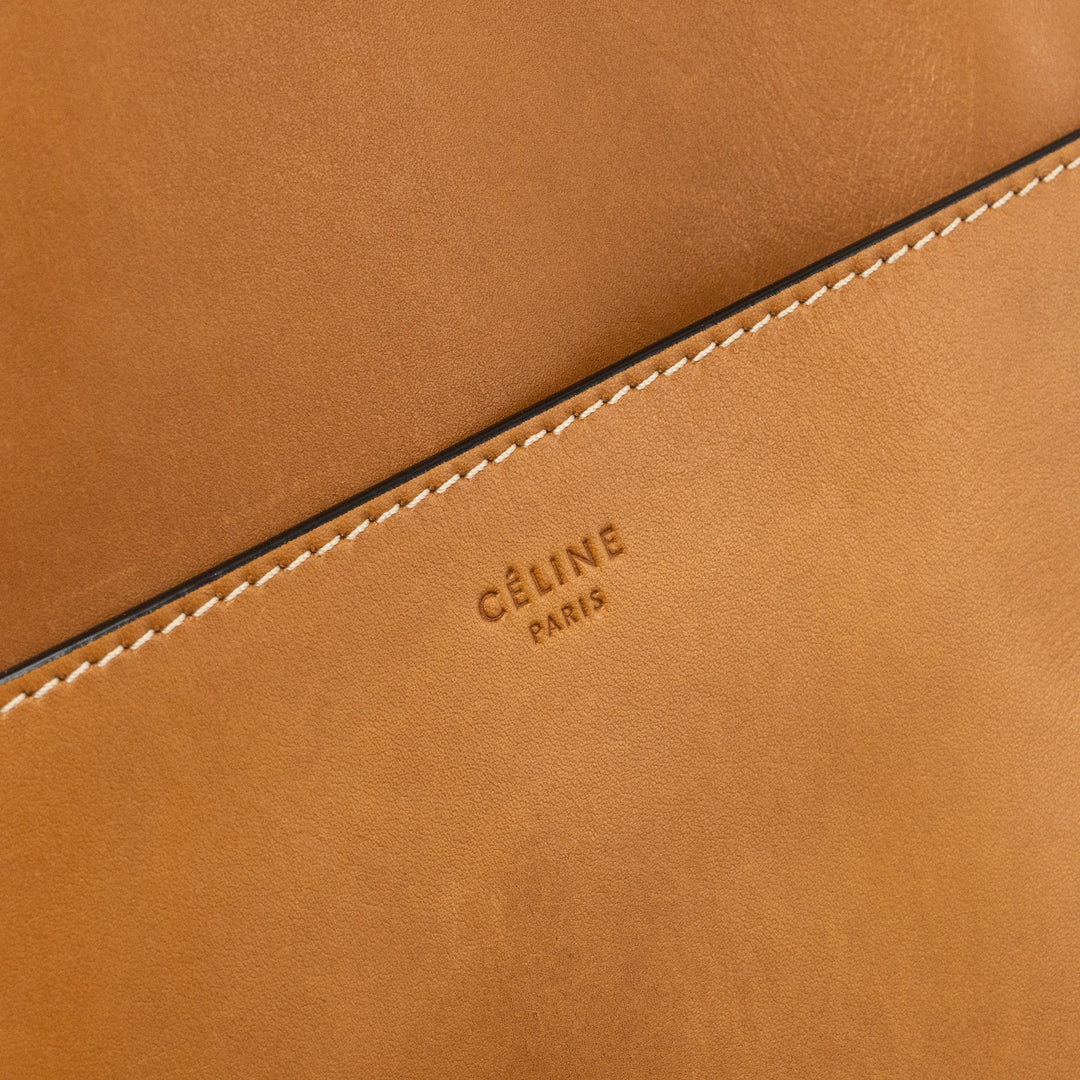 Top Quality Celine Sangle bucket bag leather brown
