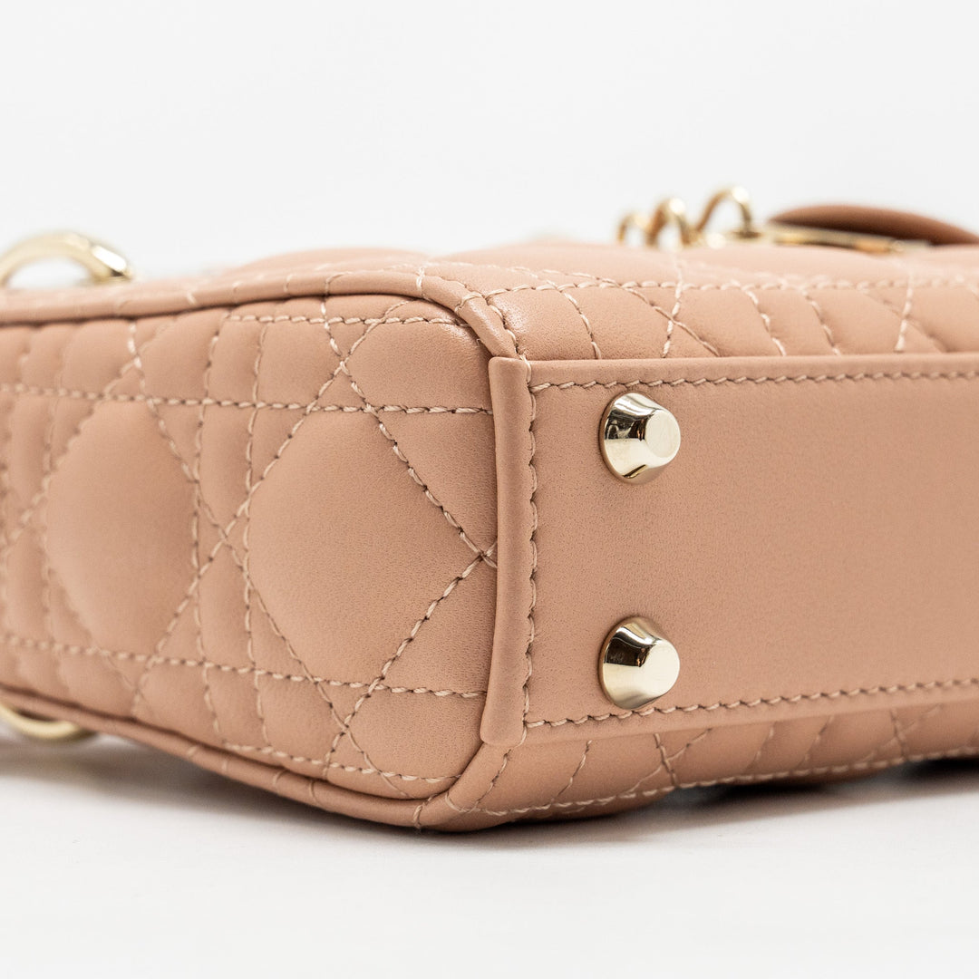 Top quality Dior Lady Top quality Dior Micro Bag Cannage Lambskin Rose Des Vents