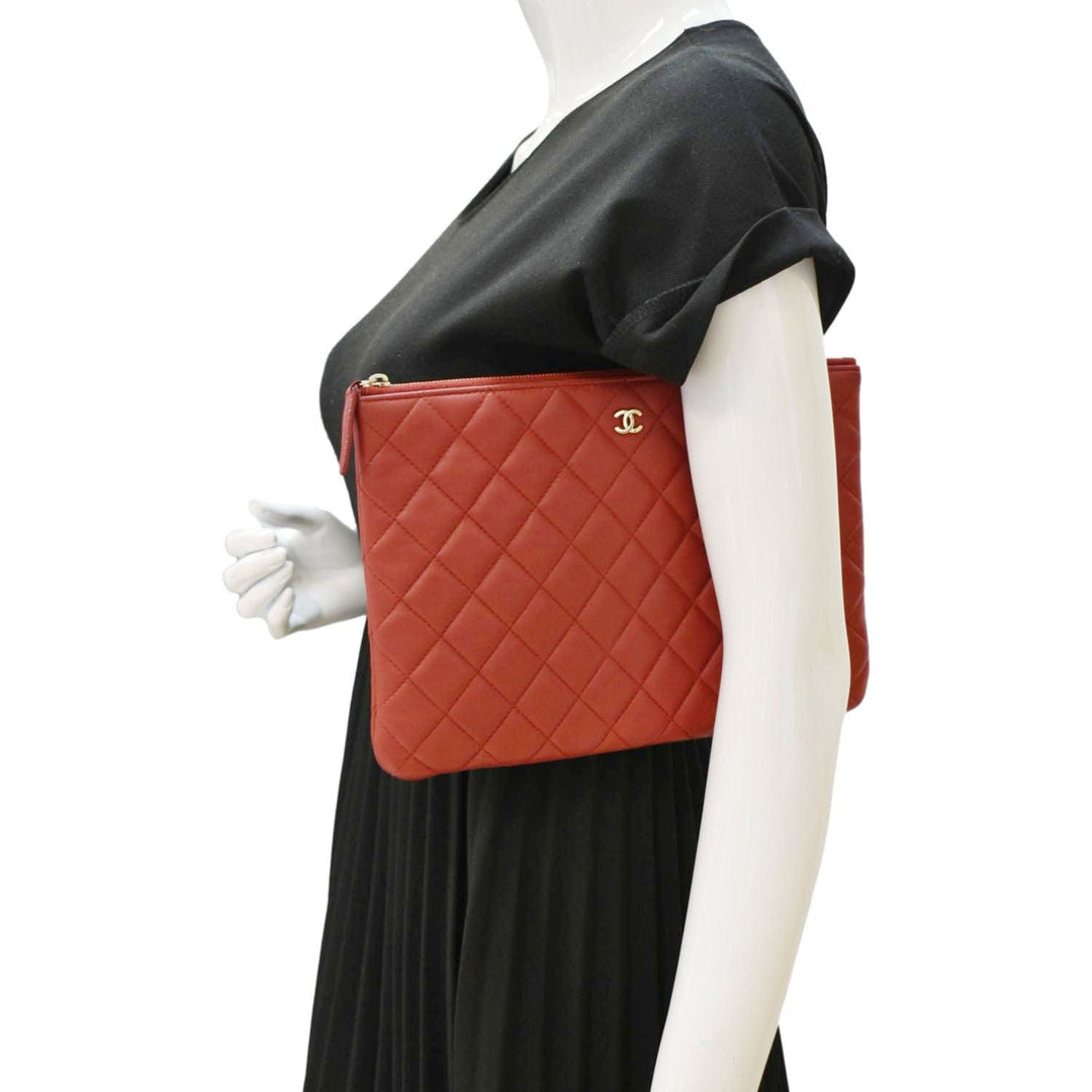 Top Quality Chanel Classic O-Case Leather Zip Pouch Red