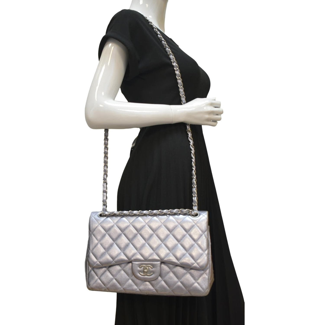 Top Quality Chanel Jumbo Flap Quilted Leather Shoulder Bag Silver