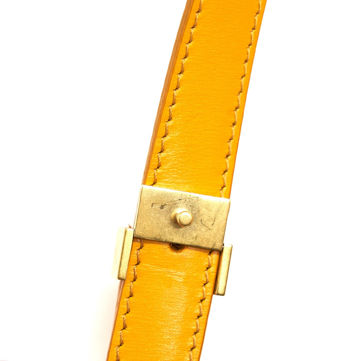 Celine MEDIUM CLASSIC IN BOX CALFSKIN MANGO YELLOW