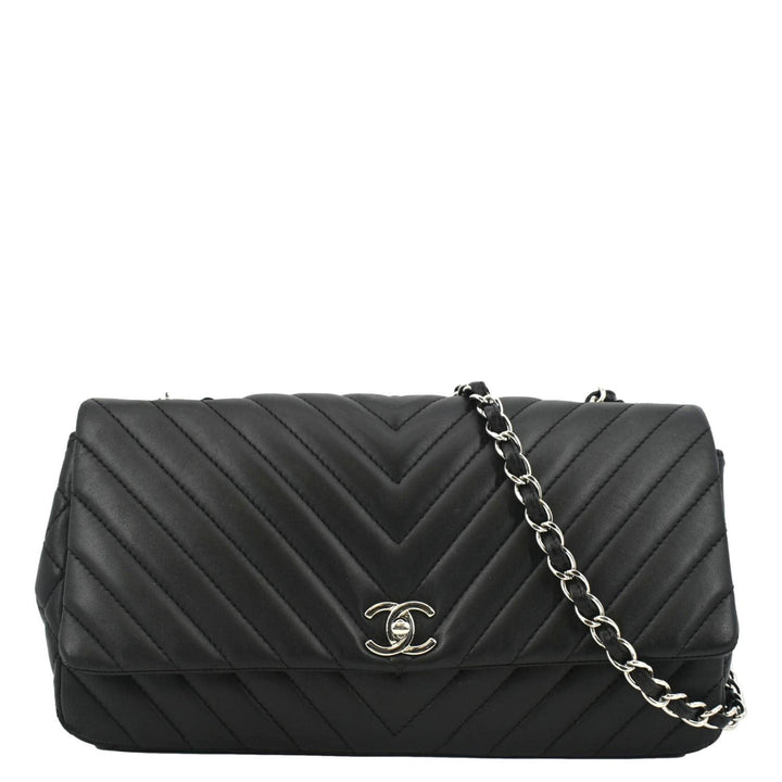 Top Quality Chanel Surpique Jumbo Chevron Lambskin Leather Flap Crossbody Bag Black