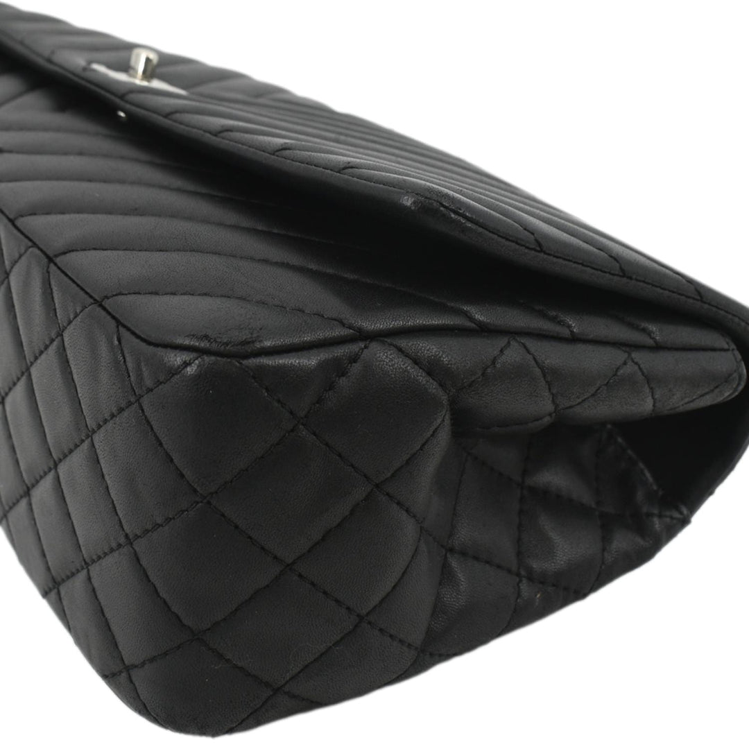 Top Quality Chanel Surpique Jumbo Chevron Lambskin Leather Flap Crossbody Bag Black