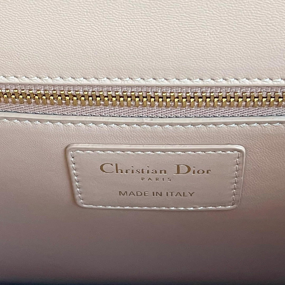 Christian Top quality Dior 30 Montaigne Flap Bag