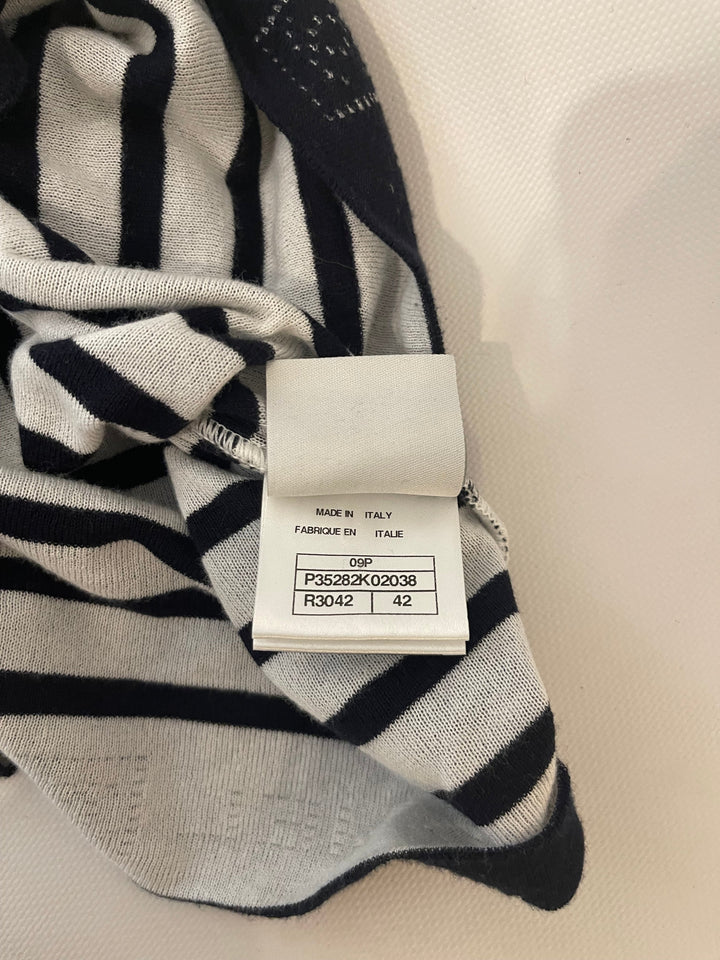 Top Quality Chanel 09P Navy and White Sleeveless Hoodie Top with Logo Details Size FR 42 (UK 14)