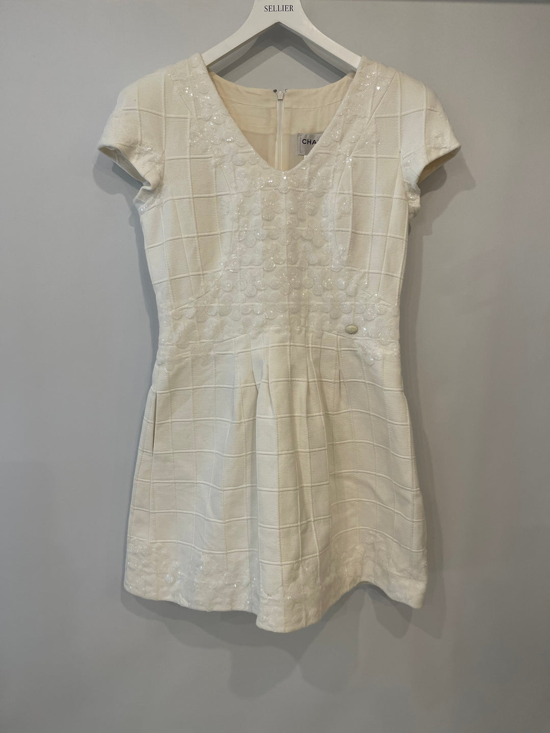 Top Quality Chanel White Mini Dress With Floral Sequin Detail Size FR 42 (UK 14)