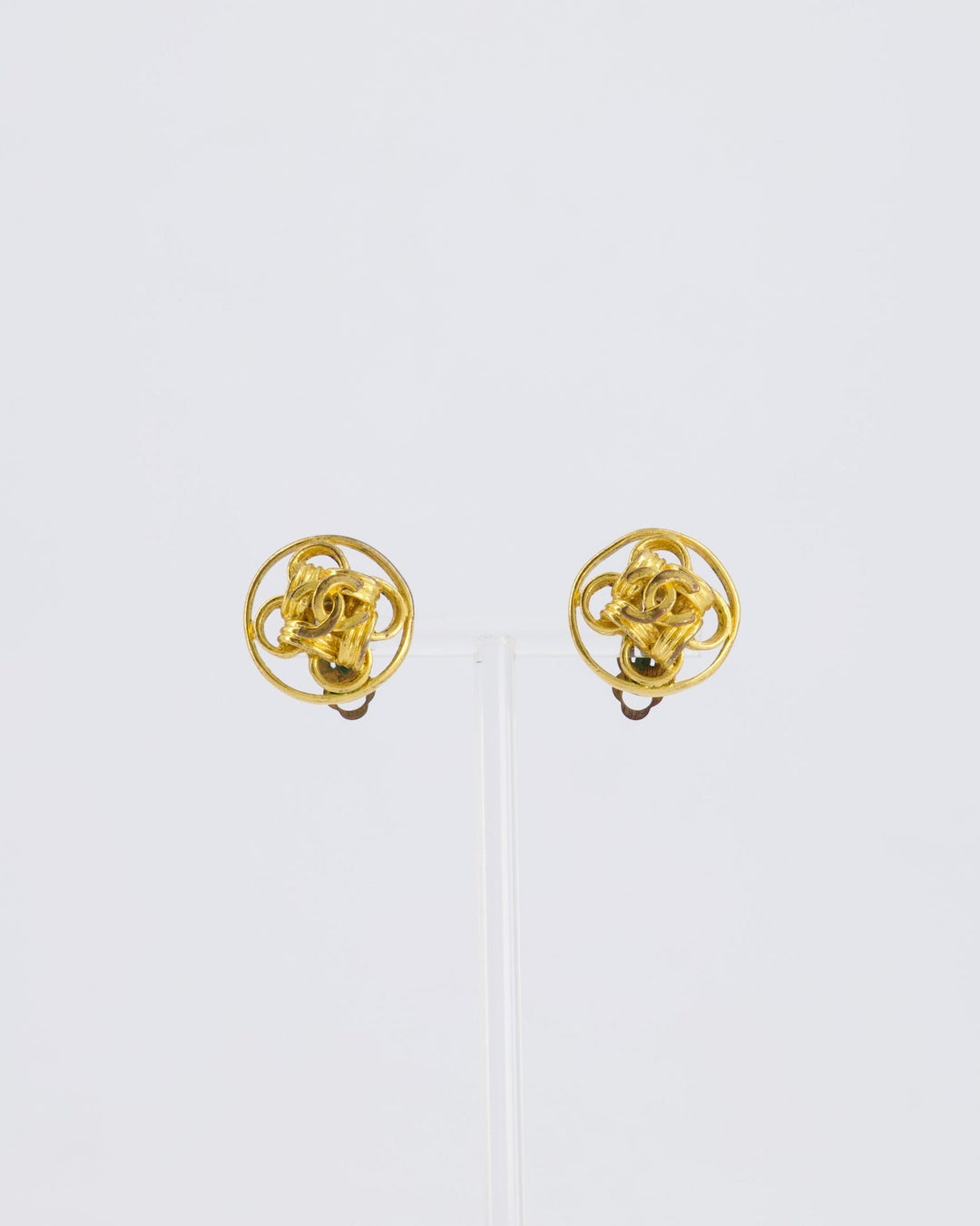 *HOT* Top Quality Chanel Gold Round Knotted CC Logo Earrings