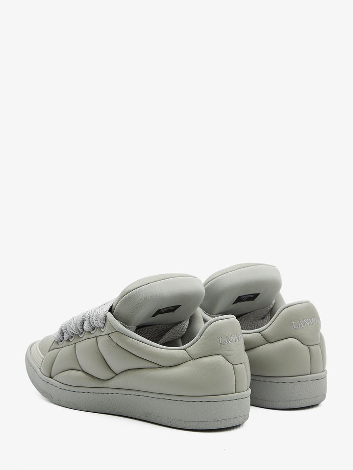CURB XL LOW TOP SNEAKERS